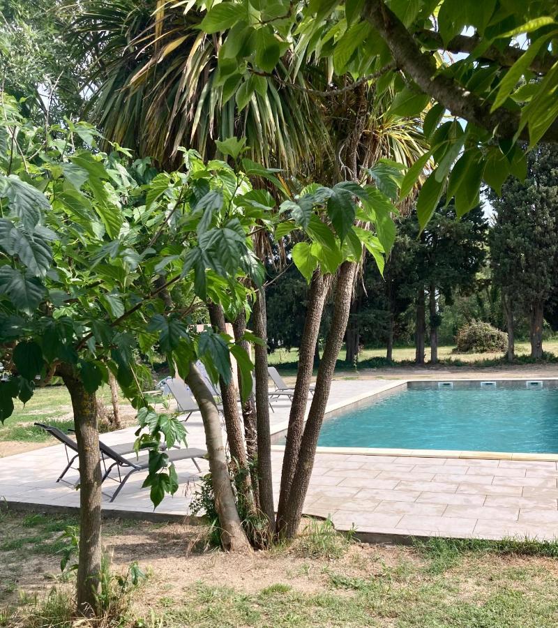 Mas Du Petit Claux Hotel Barbentane Exterior foto