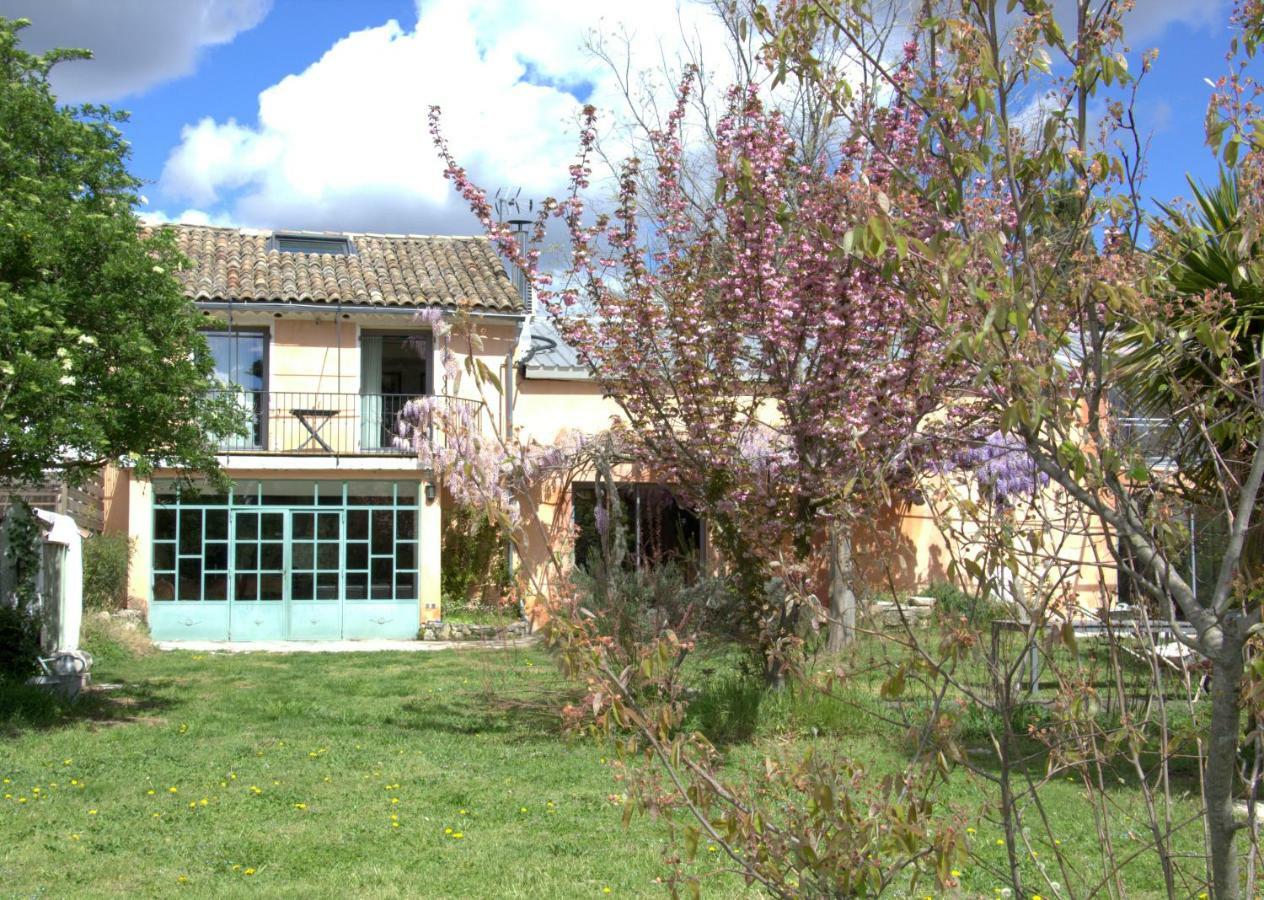 Mas Du Petit Claux Hotel Barbentane Exterior foto